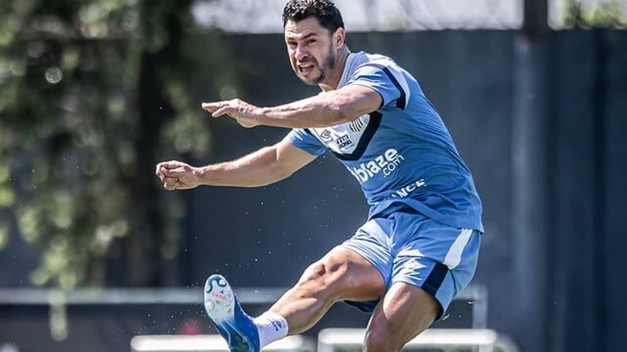 Giuliano quer elevar o nível do Santos e sonha em vestir a camisa 10 de Pelé