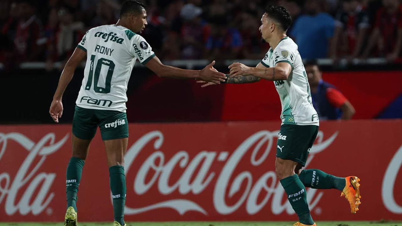 Rony se desencanta, Palmeiras vence o Cerro Porteño com brilhantismo de Artur e se classifica às oitavas de final da Libertadores