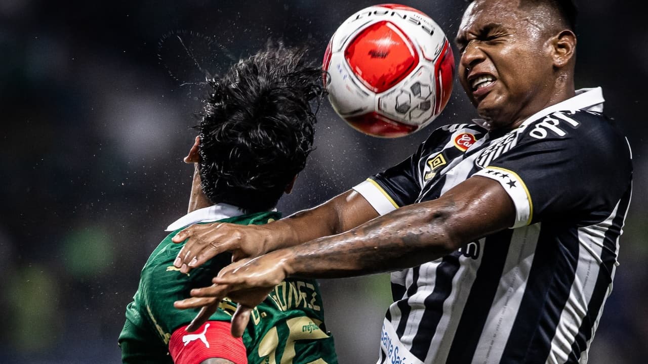 Lesão do atacante pode fazer Morelos renascer no Santos