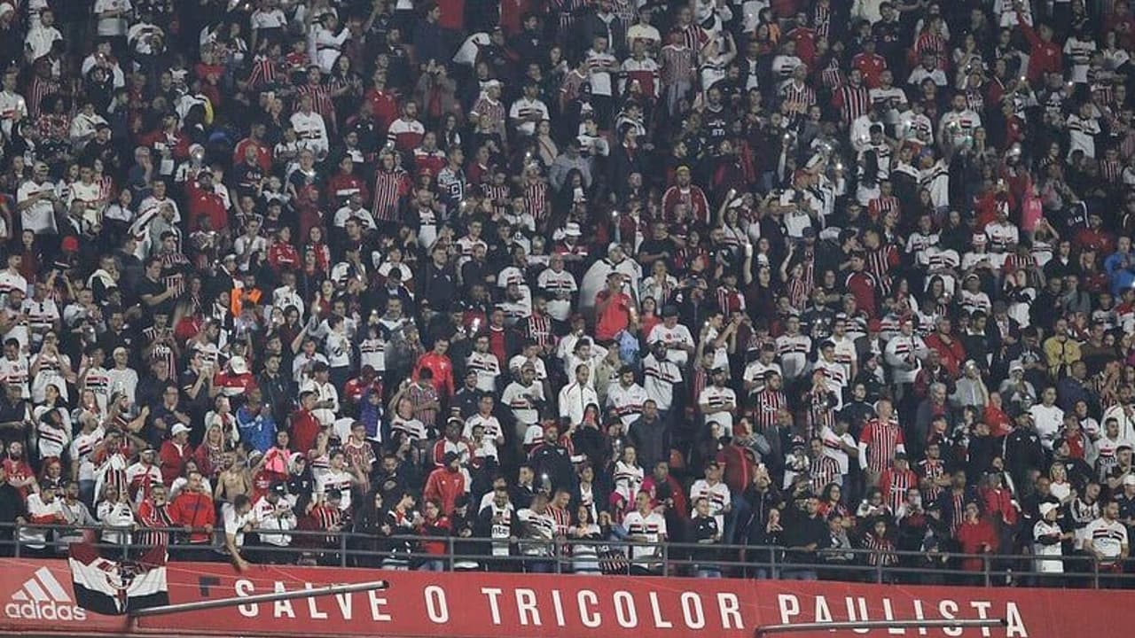 Com público passivo na temporada, São Paulo perdeu chance de bater recorde histórico