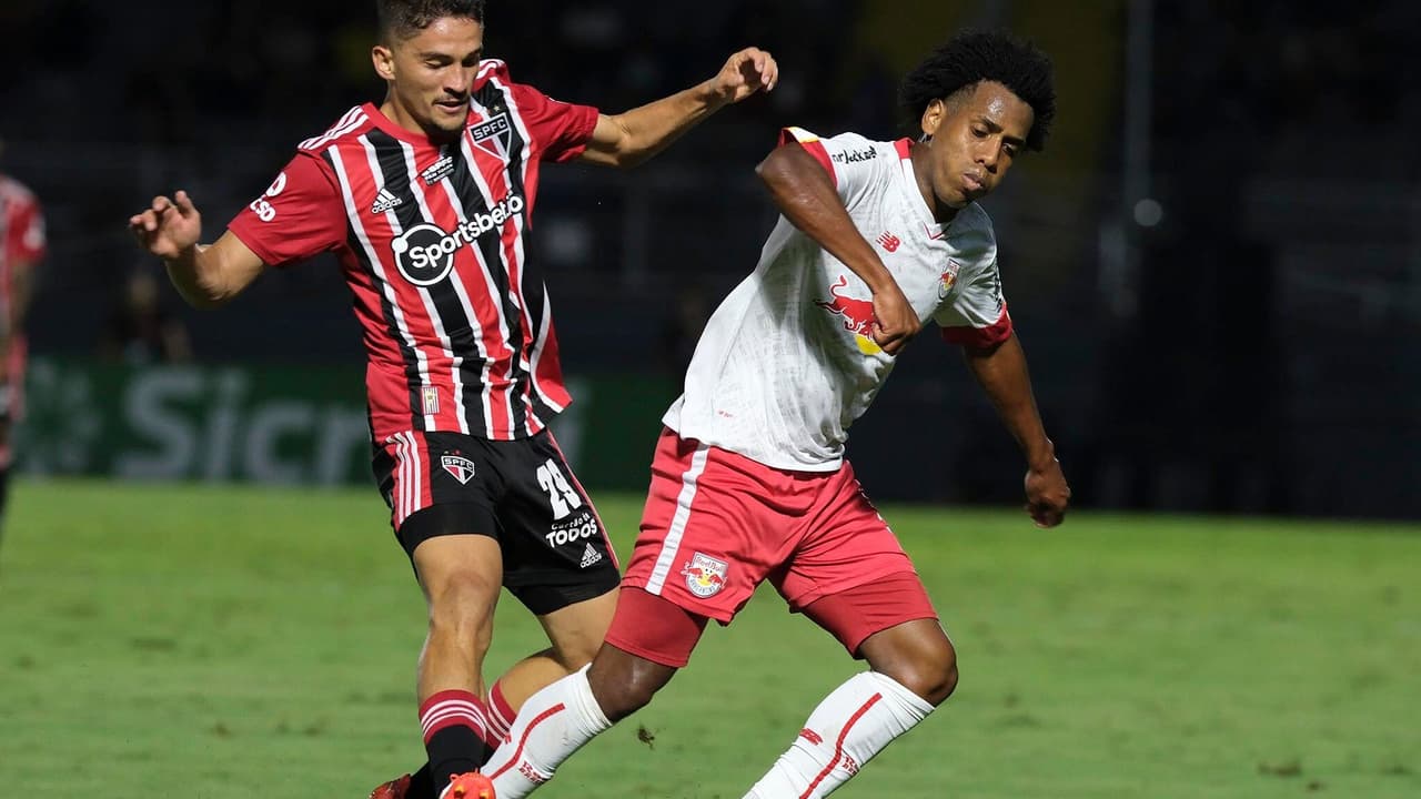 !Arvoredo!   São Paulo deve quebrar longo jejum contra o Bragantino, longe do Morumbi