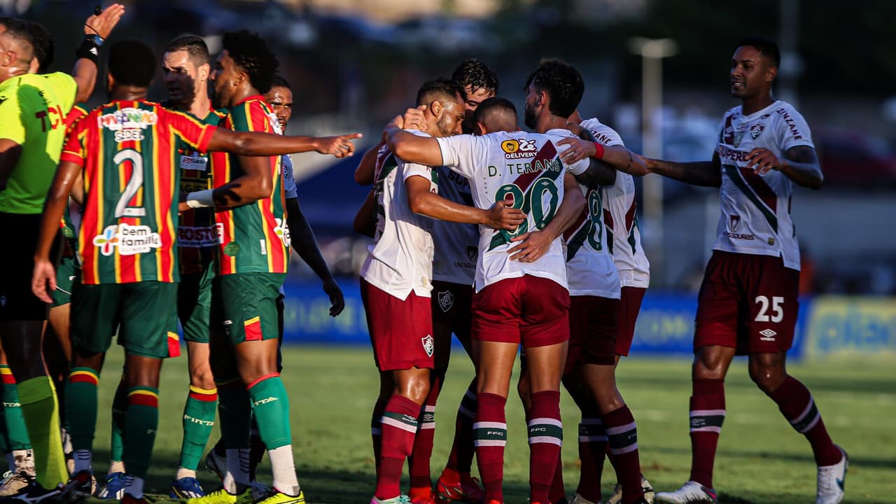 Fluminense venceu Sampaio Corrêa no outro time e avançou às oitavas de final da Copa do Brasil