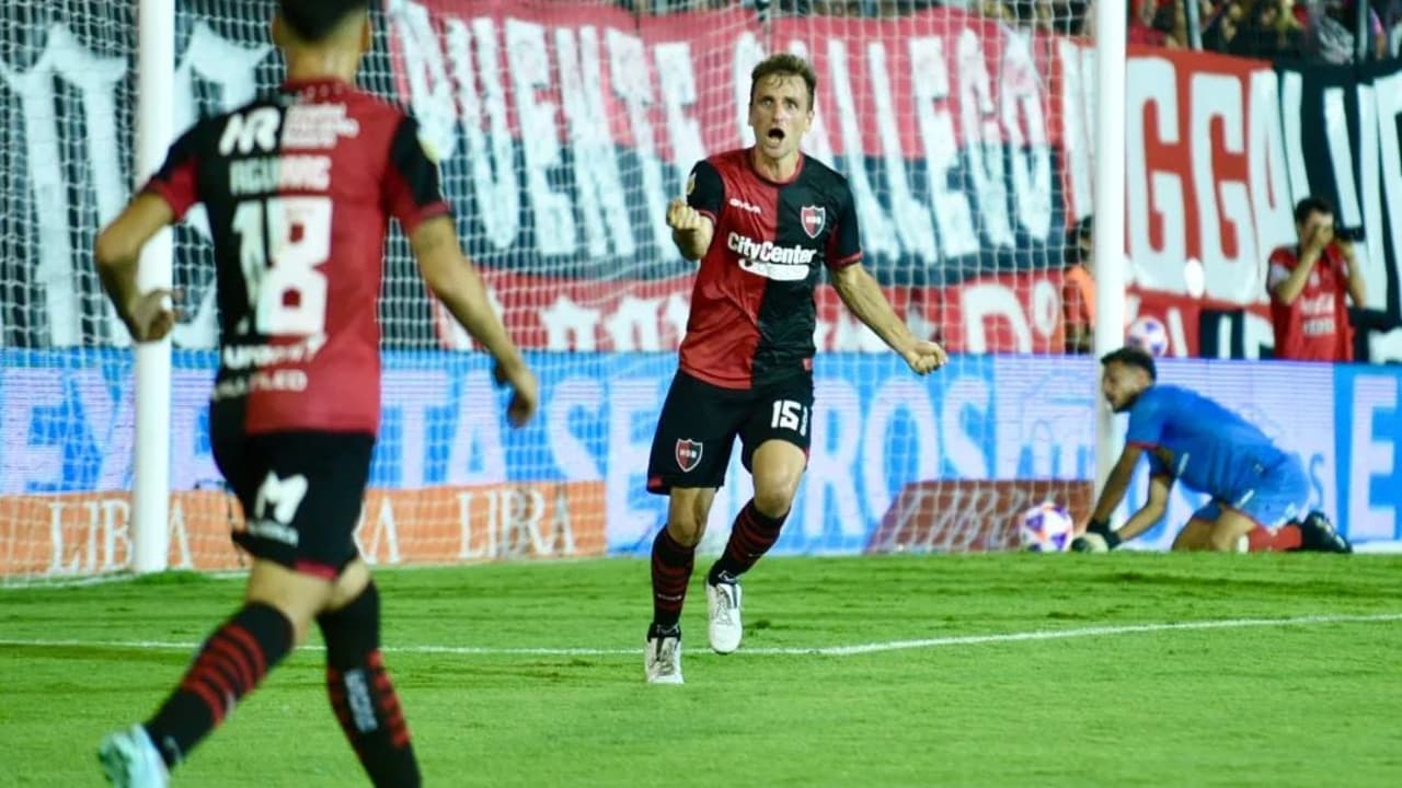 Primeiro time de Messi, líder do grupo... Conheça o Newell's Old Boys, adversário do Santos no Sul-Americano