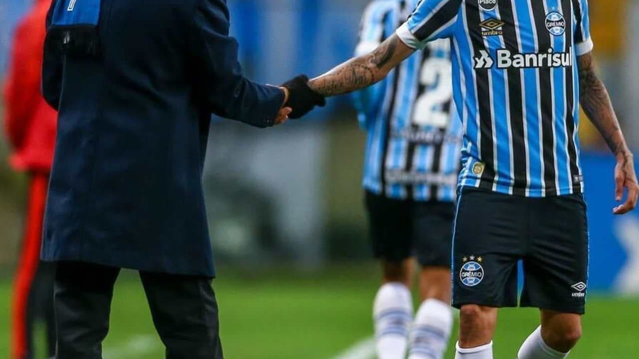 Desejo de trazer Luan de volta ao Grêmio é manifestado por Renato Portaluppi