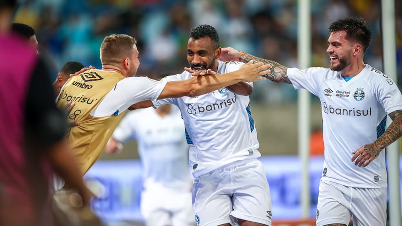 Galdino comemora gol decisivo na vitória do Grêmio: ‘Precisamos vencer fora de casa’