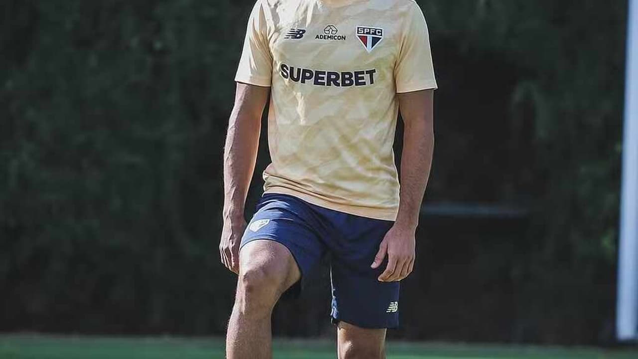 Com a volta de Lucas, Zubeldía define São Paulo;   por favor veja a lista