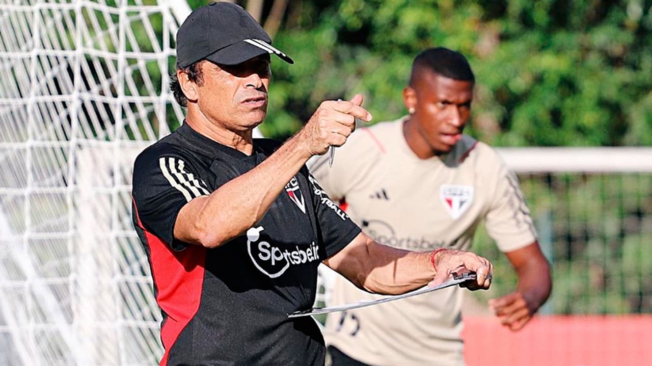 Arritmia volta e Muricy pode sair de São Paulo;   Milton Cruz lidera treinamento no CT da Barra Funda