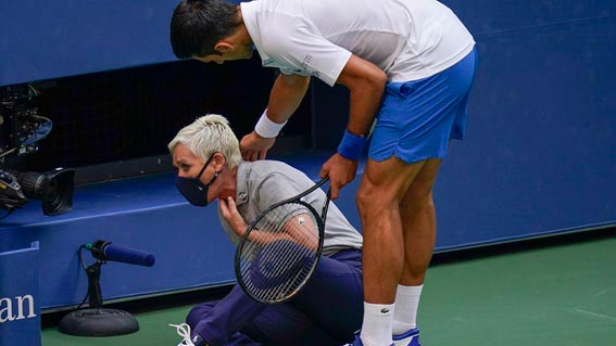 Novak Djokovic pediu desculpas após derrotar o bandeirinha no Aberto dos Estados Unidos