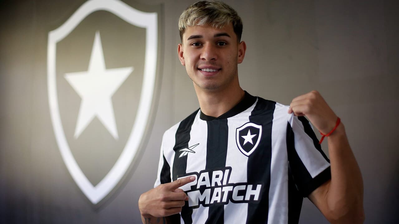 Mateo Ponte é inscrito no BID da CBF e poderá jogar pelo Botafogo