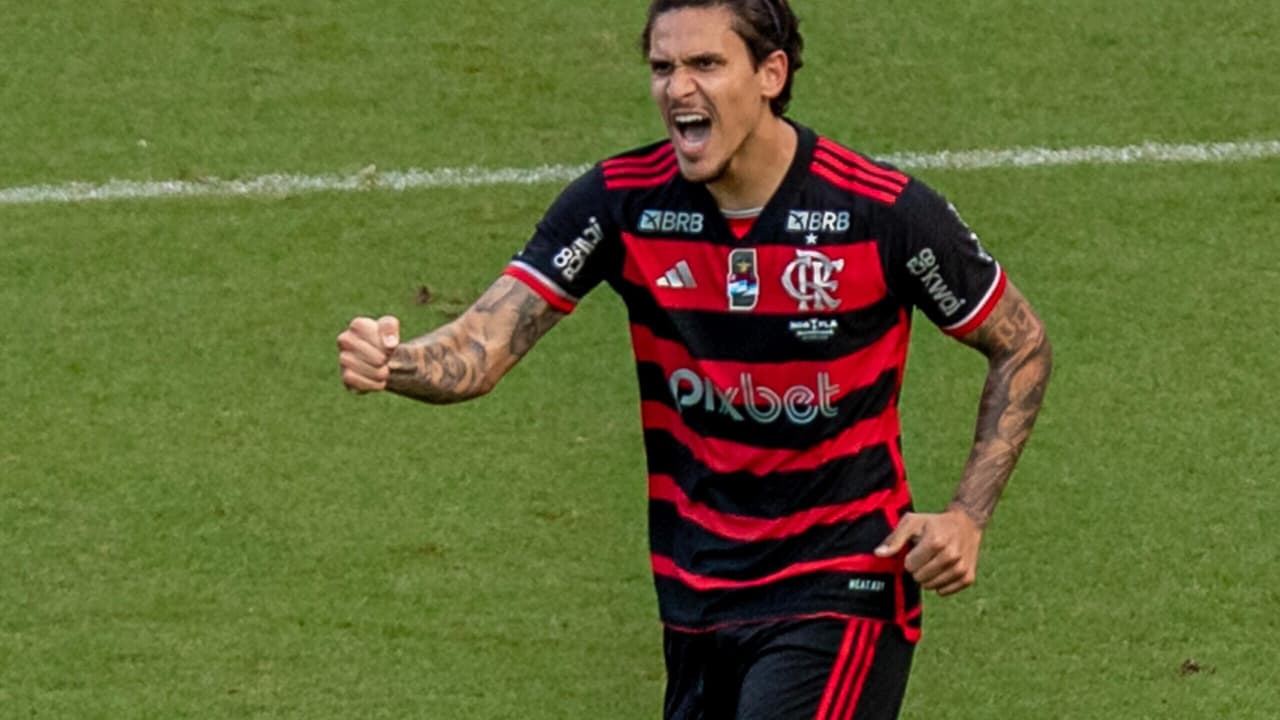 Torcedores se emocionam com atuação de Pedro pelo Flamengo: ‘Tem cheiro de gol’.