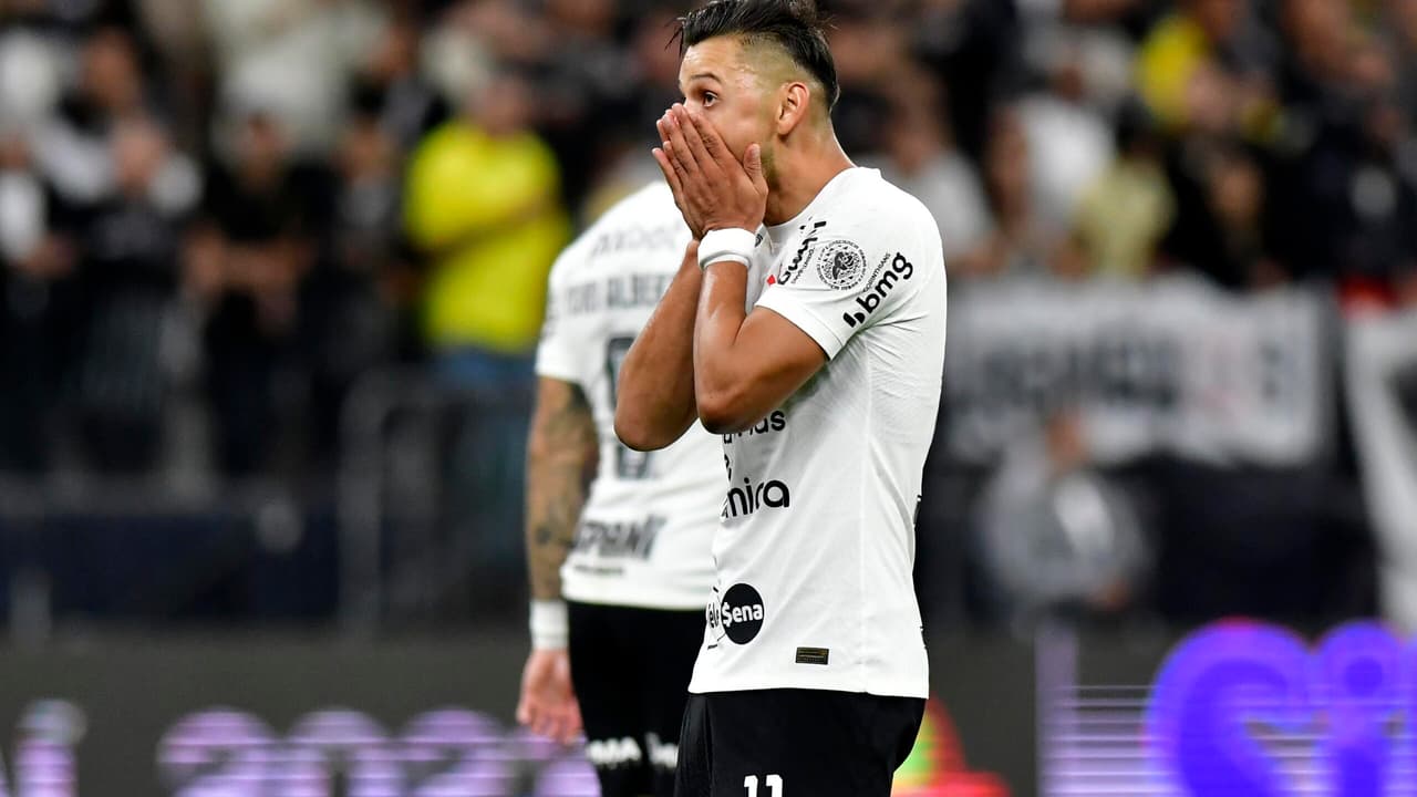 !Que sucesso!   Corinthians perde para o Bahia em casa, sob vaias da torcida