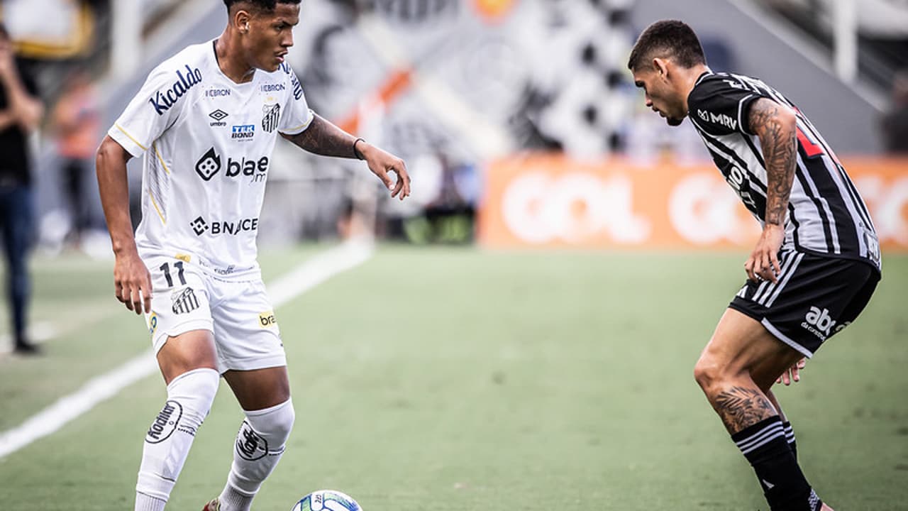 VÍDEO: Melhores momentos do jogo Santos x Atlético-MG do internacional brasileiro