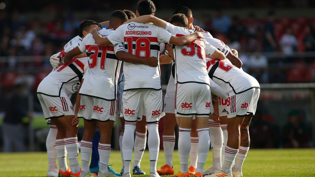 Semanas ocupadas!   O São Paulo jogará nas próximas partidas.