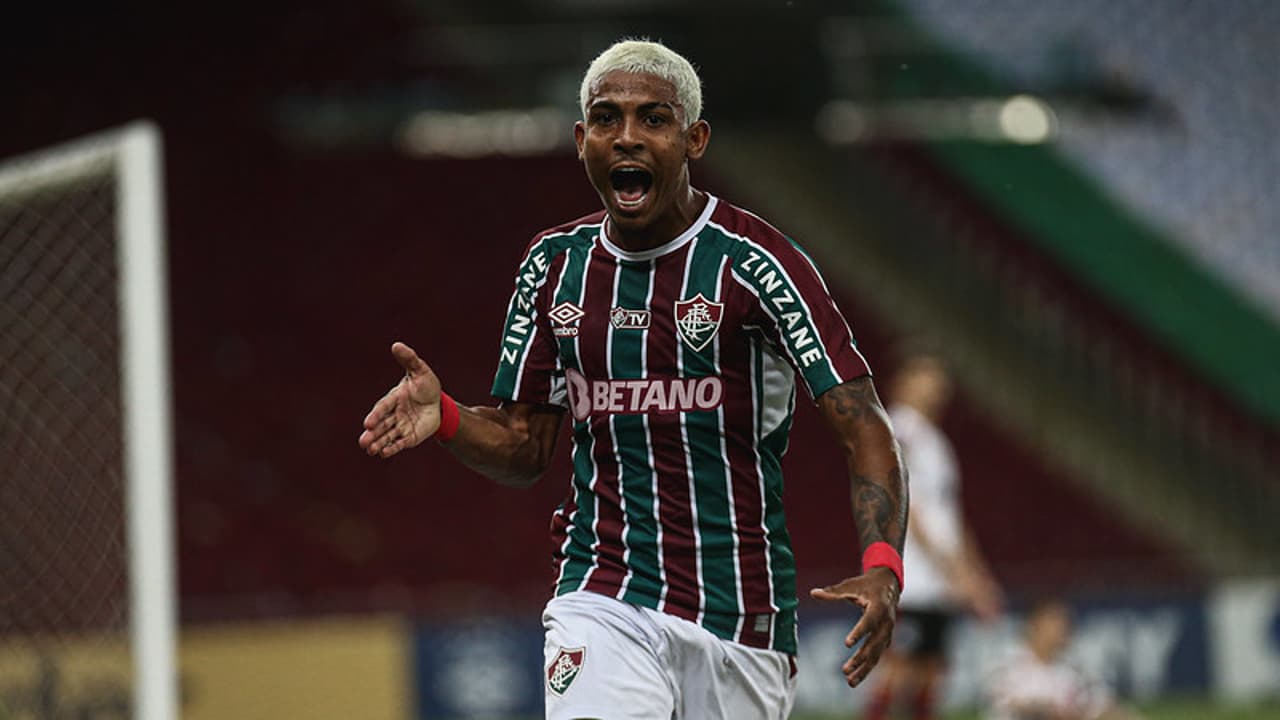 Contrato do Fluminense com John Kennedy foi reativado na CBF BID;   o atleta está pronto para competir no Cariocca