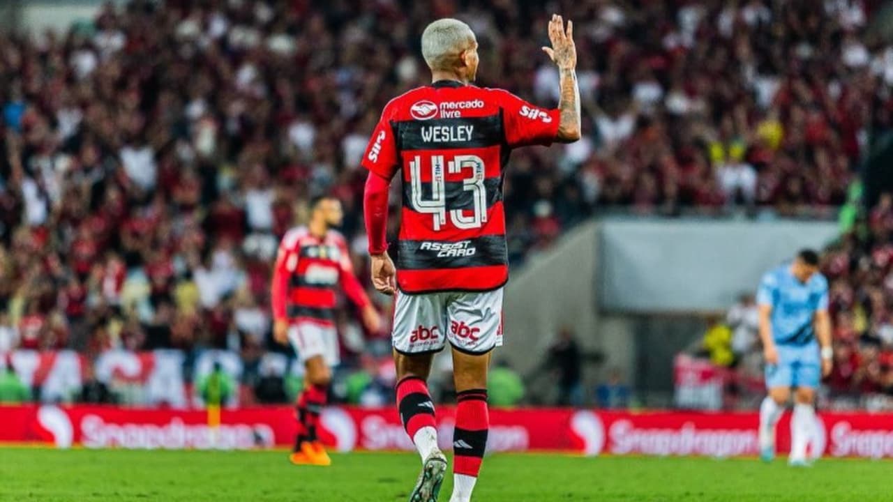 Polêmico no Flamengo, Wesley é considerado um dos laterais mais promissores do mundo.