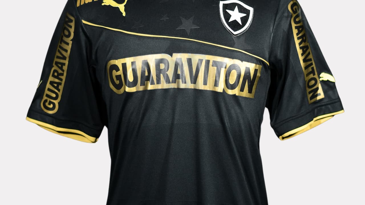 Seu Lance!  Confira a lendária camisa do Botafogo usada por Seedorf