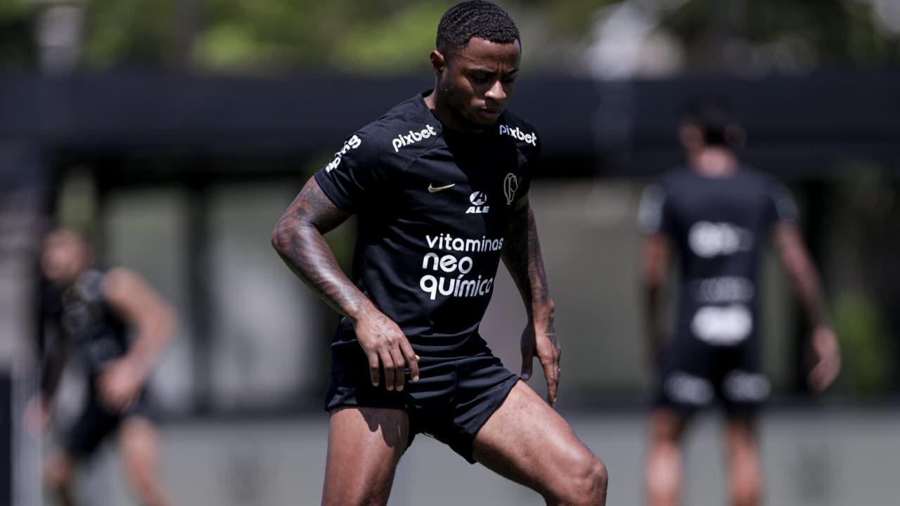 Corinthians pode iniciar o Brasileirão com reforços caseiros na lateral esquerda