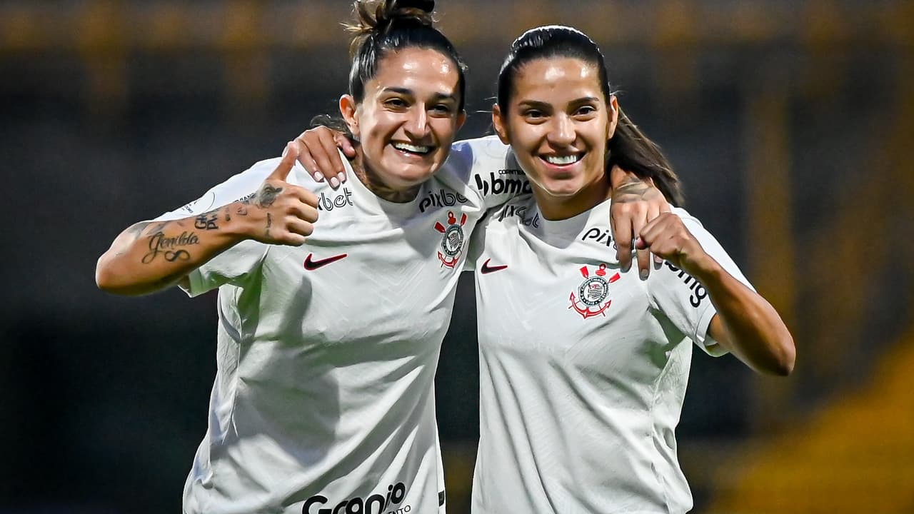 Millene brilha e Corinthians patina Always Ready na Libertadores Feminina