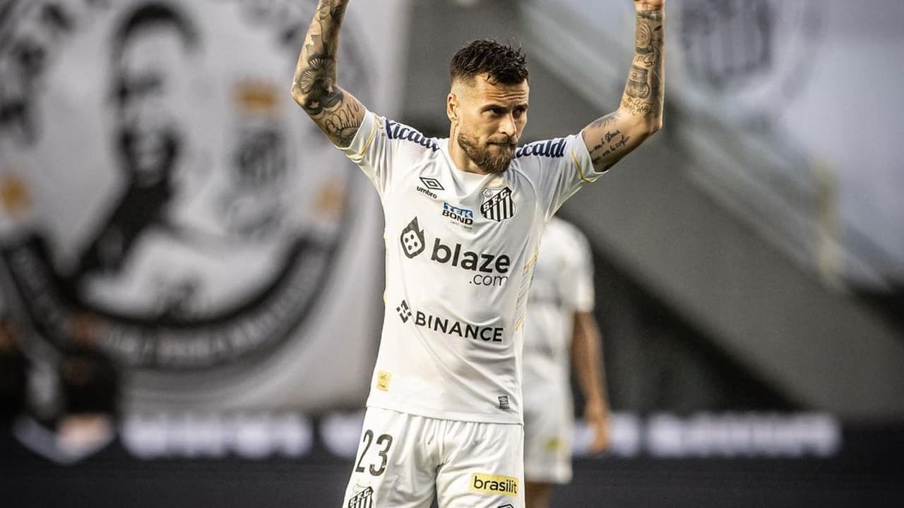 Lucas Lima entra no time: veja quanto dinheiro o Santos pode economizar com saídas do elenco