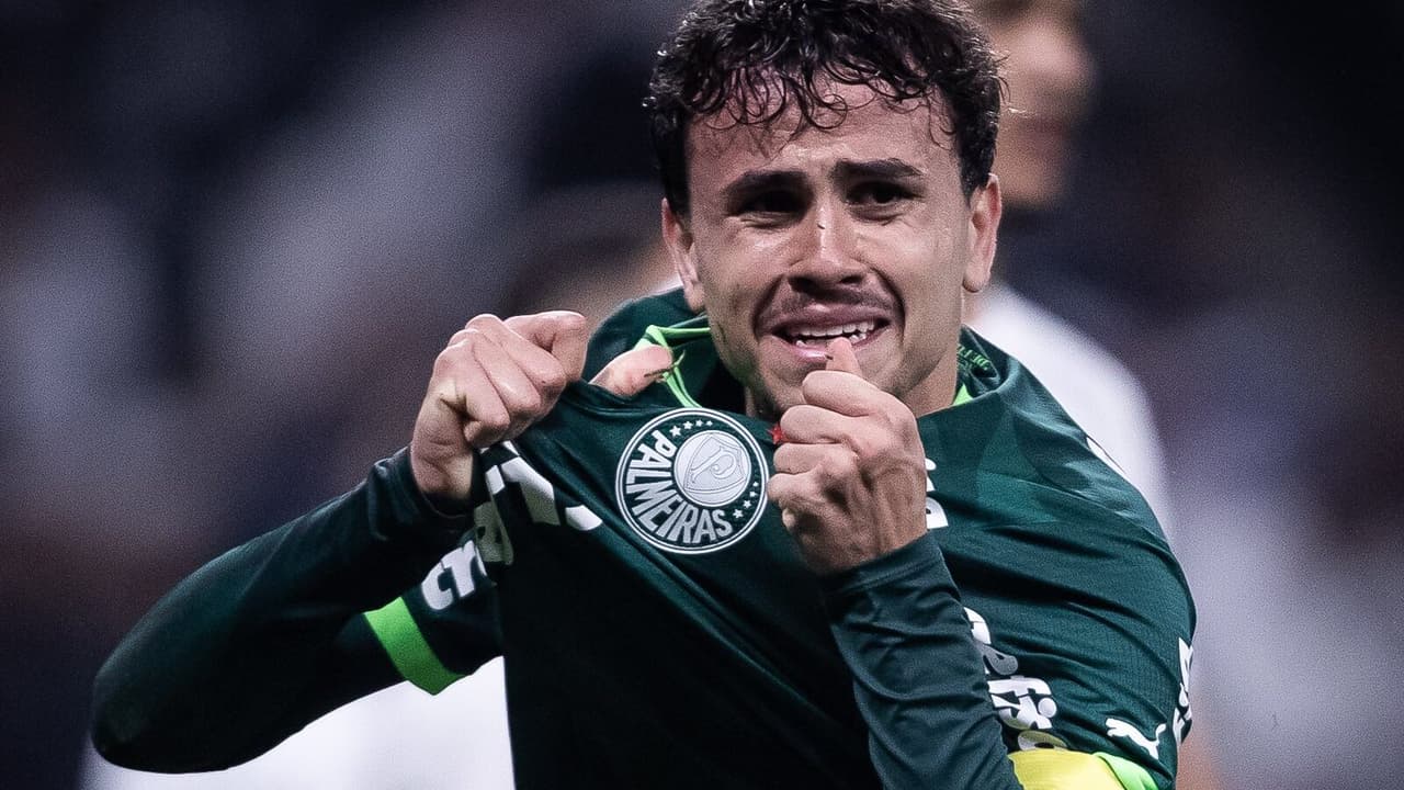 Pedro Lima se despede do Palmeiras pintando Itaquera de verde