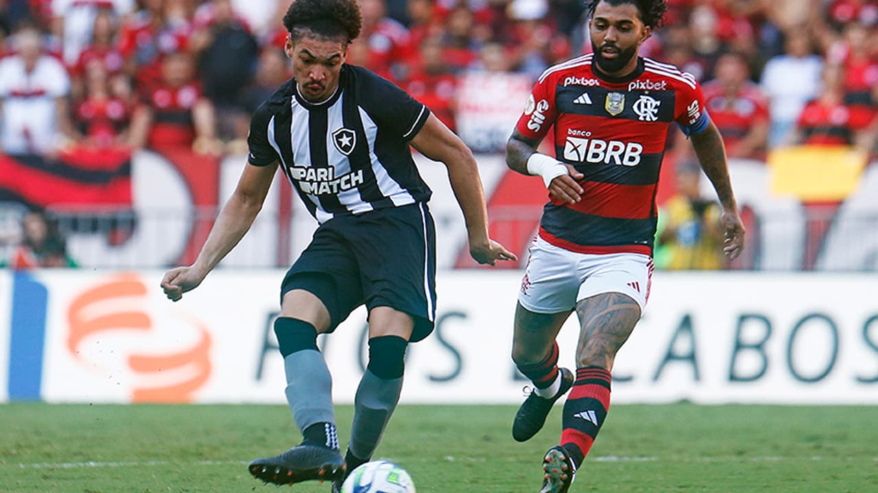 VÍDEO: Adryelson comemora vitória do Botafogo no clássico e pede time focado para buscar títulos