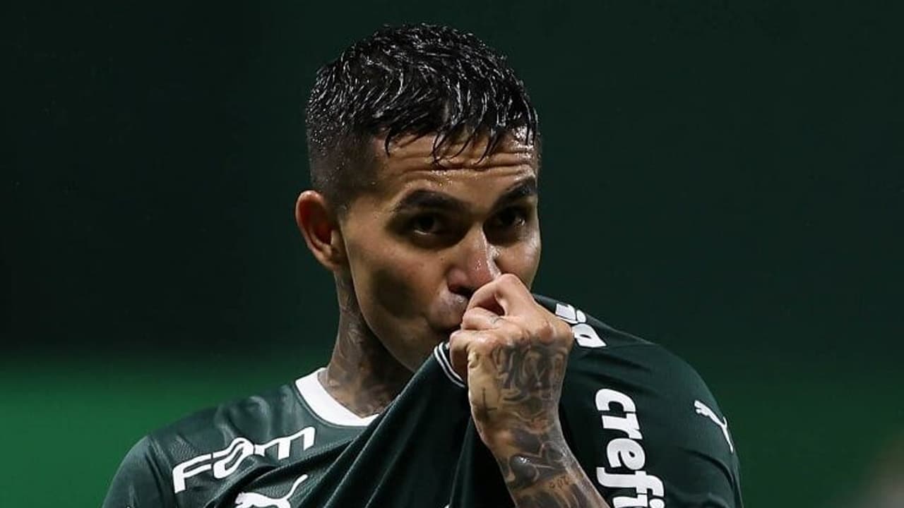 Dudu agradeceu mensagens de carinho após sofrer grave lesão no Palmeiras