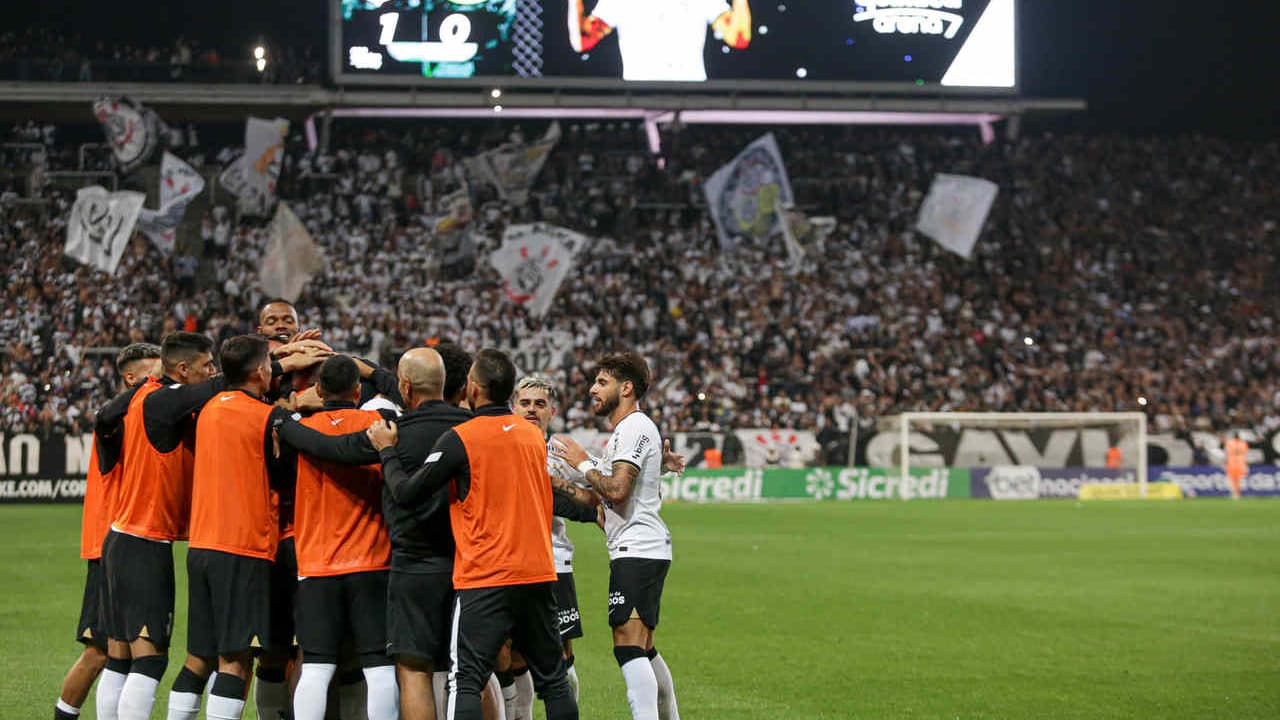 A estratégia deu certo e o Corinthians terá um ‘time limpo’ para a final do Paulistão.