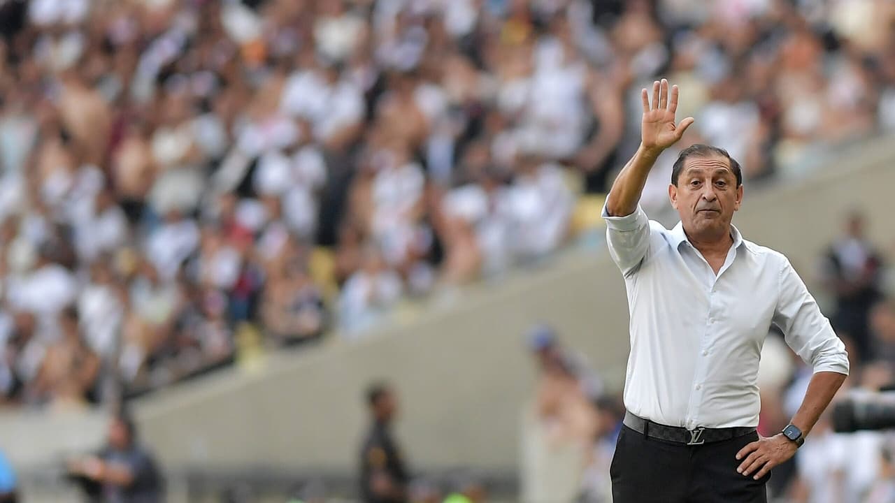 Faltam 10 dias para o retorno a campo!   Quais são as obrigações do Vasco nesta temporada?