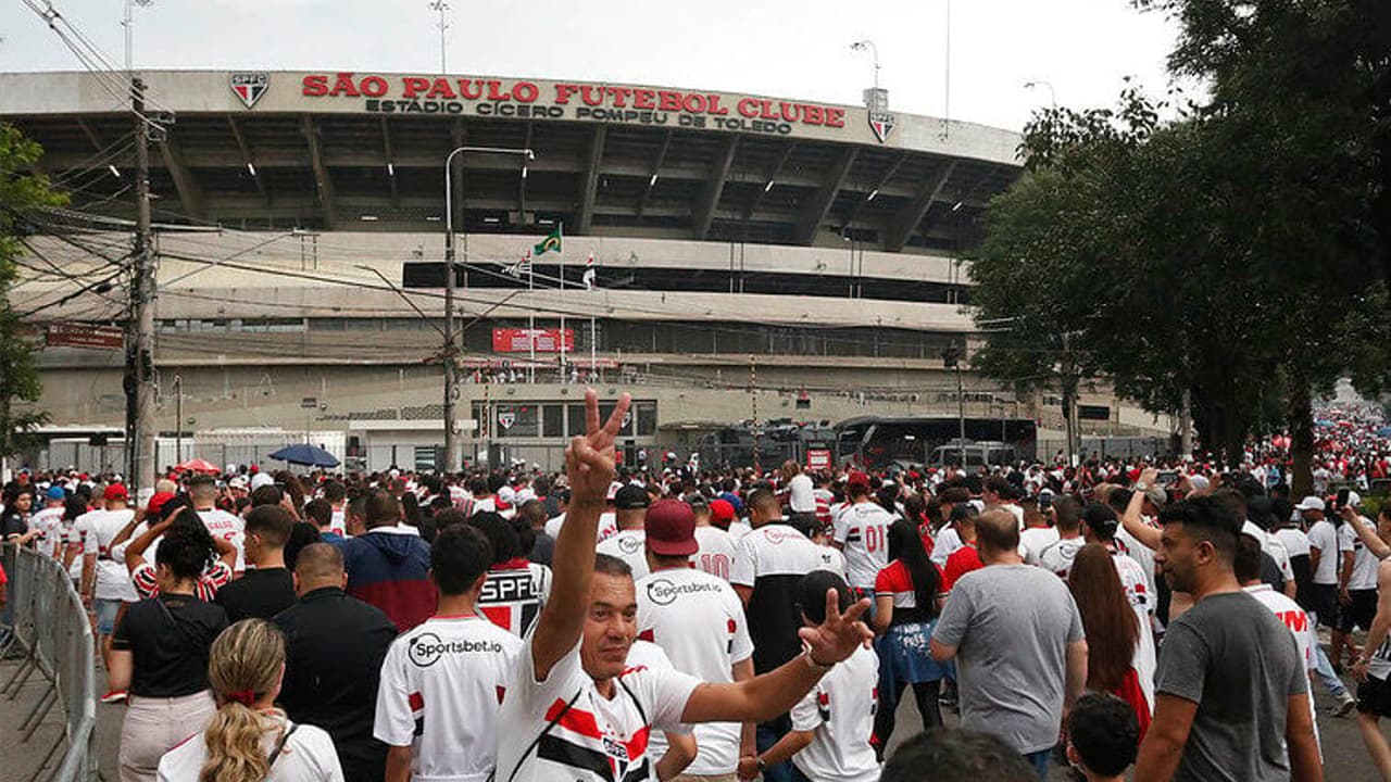 São Paulo já vendeu 26 mil ingressos para o jogo contra o Internacional no Brasileirão