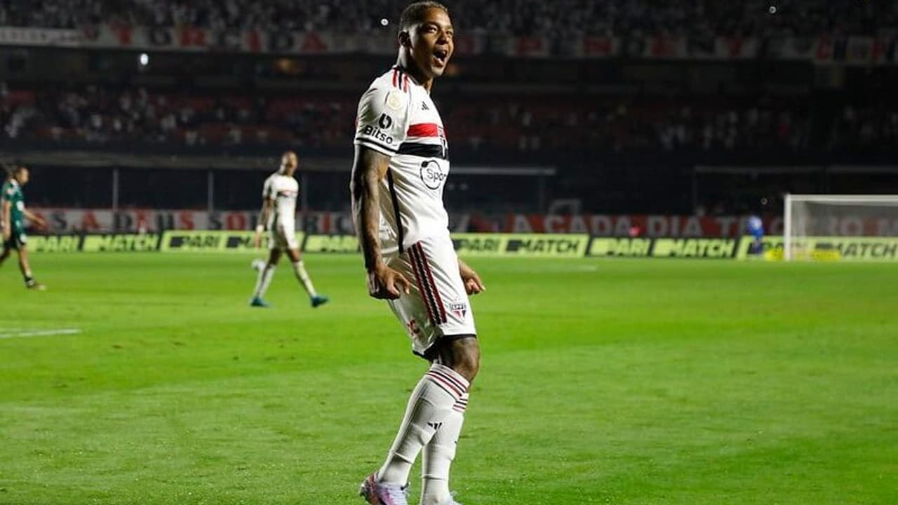 Vídeo: David comemora resiliência do São Paulo na recuperação do Morumbi