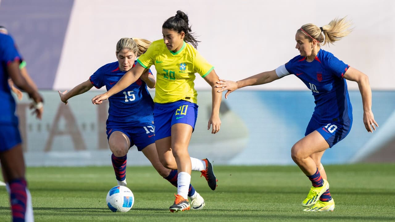 Brasil perde para os Estados Unidos na final da Copa Ouro Feminina