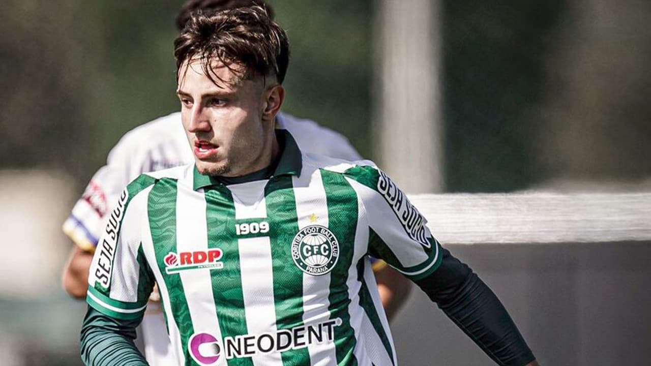 A decoração da base do Coritiba comemora a melhor temporada do Paranaense Sub-20