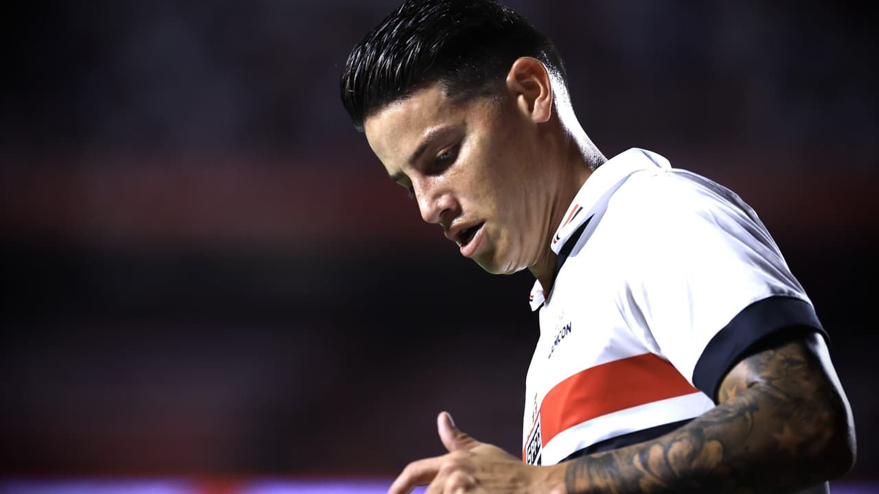 James Rodríguez atuou em menos da metade dos jogos do São Paulo e seus números preocupam