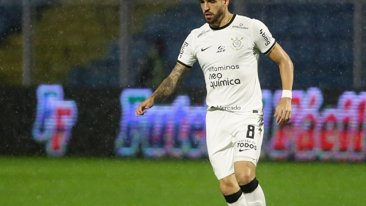 Nem o ‘susto’ de Renato Augusto fez com que o Corinthians buscasse reforços