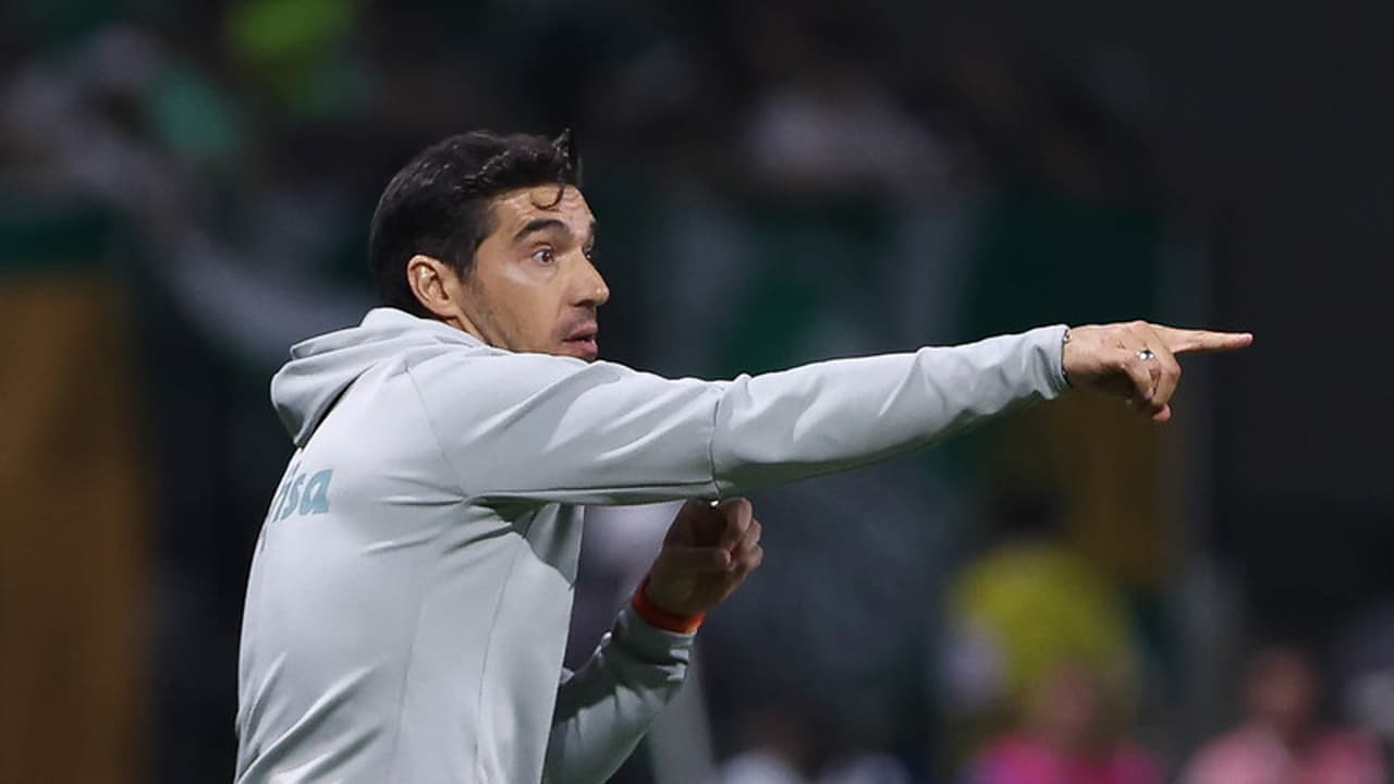 Abel Ferreira errou na escalação do Palmeiras?   Lembre-se das decisões arriscadas de outros treinadores