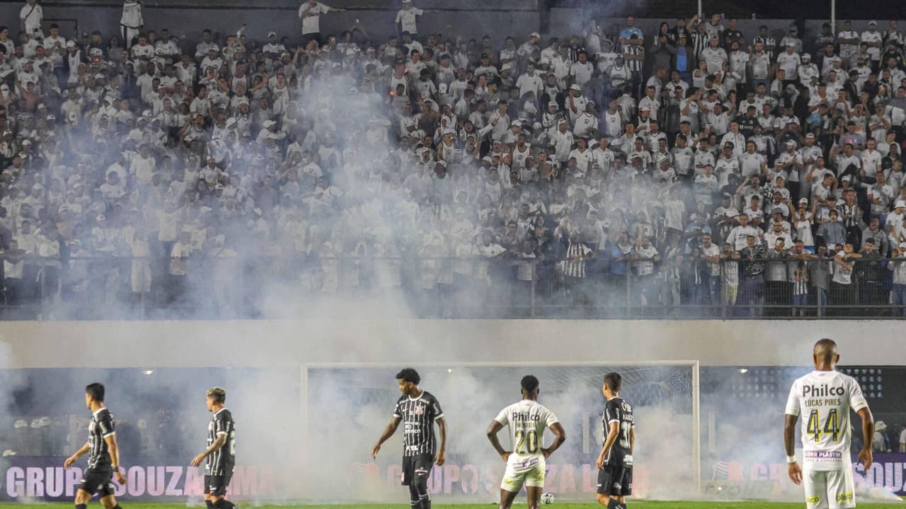 Castigo pesado!  Santos punido pelo STJD por ‘guerra’ em duelo com o Corinthians