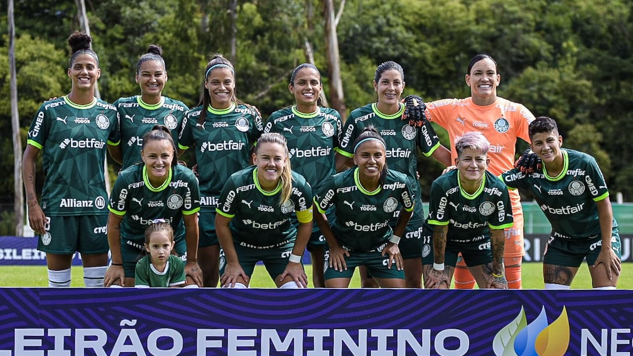 O Palmeiras empatou com o Avaí Kindermann no Brasileirão feminino e perdeu 100% de aproveitamento.