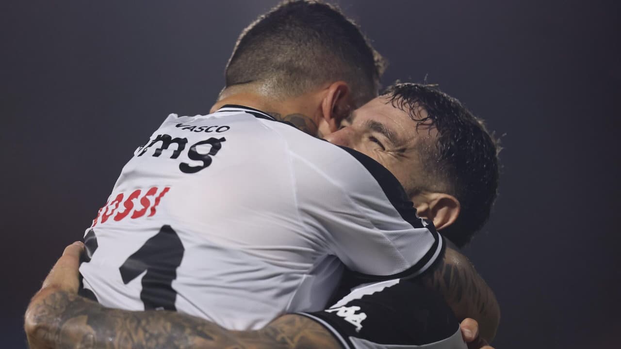 VÍDEO: Gols da vitória do Vasco sobre Marsilio Diaz pela Copa do Brasil