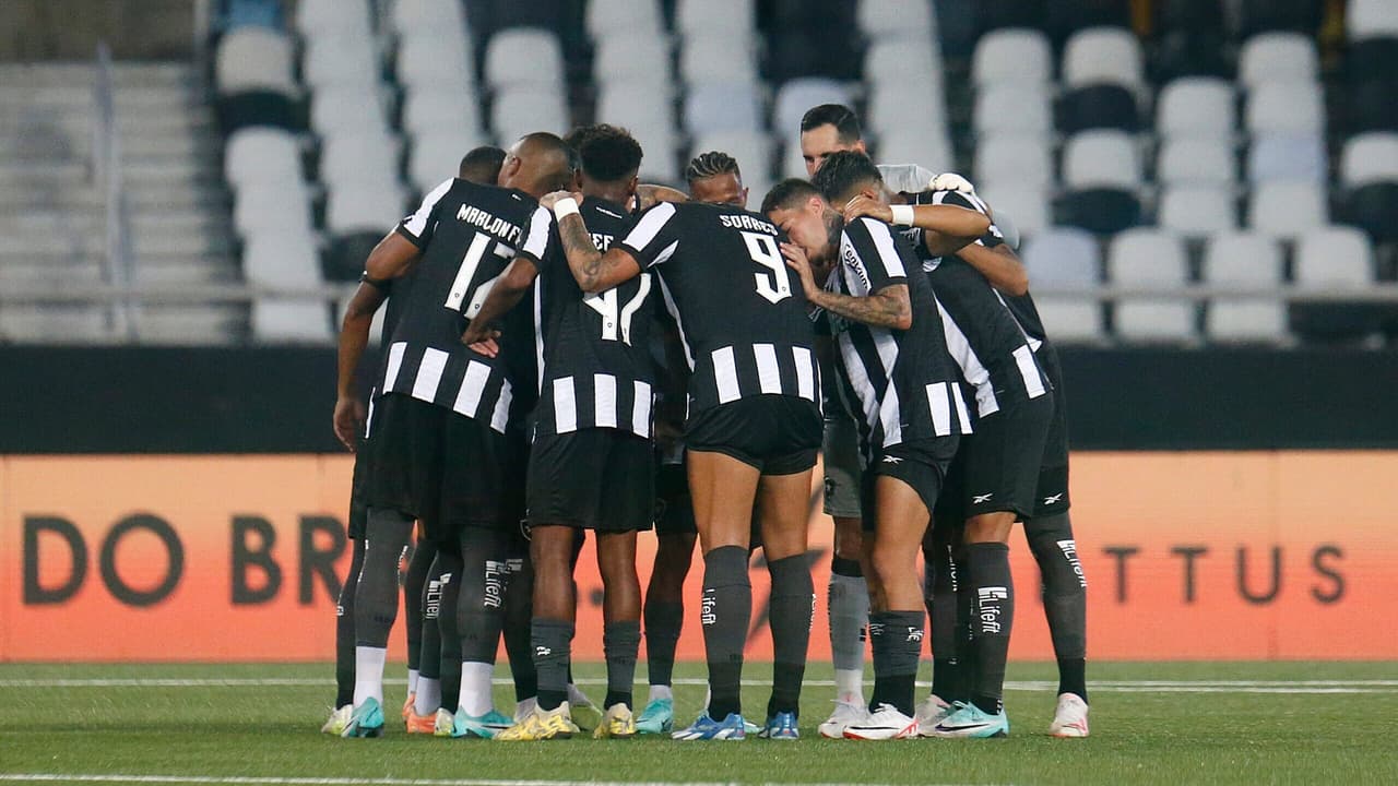 No ritmo da pré-temporada, Botafogo testa opções e vira time contra o Banggu