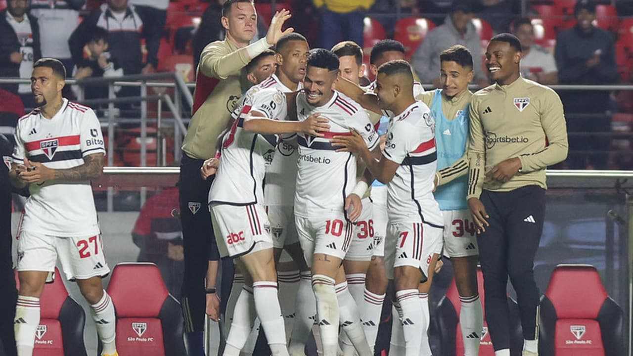 Dependência calórica?   O São Paulo chegou ao terceiro jogo seguido sem gol no Brasileirão.