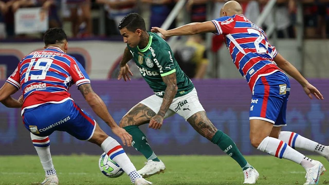 Palmeiras perdeu a invencibilidade diante do Fortaleza, mas chegou às quartas de final da Copa do Brasil