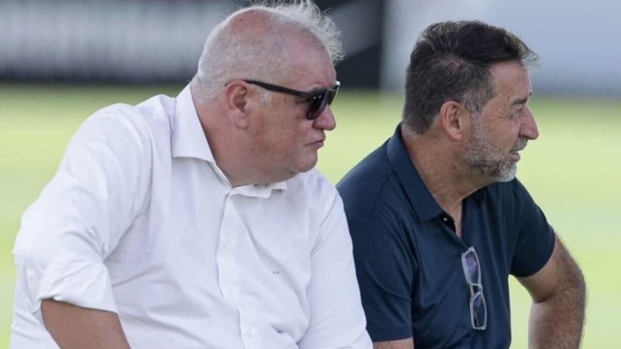 Rubão foi demitido pelo Corinthians e se aposentou como diretor de futebol