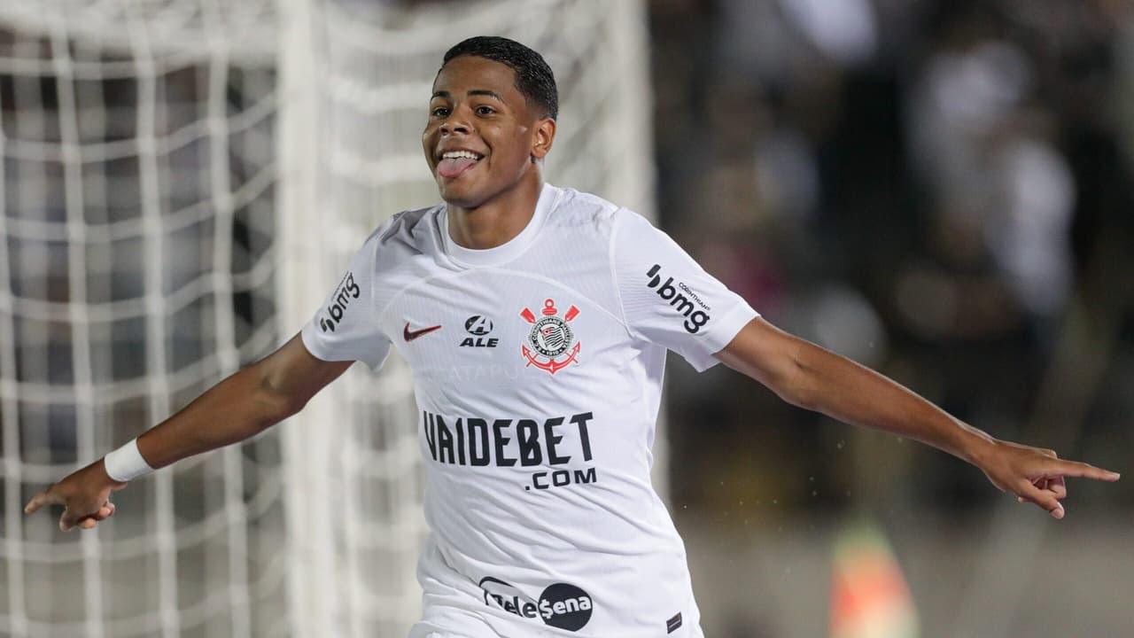 janela!   Final: Wesley brilha na vitória do Corinthians sobre o Fluminense e conquista a primeira vitória no Brasileirão.