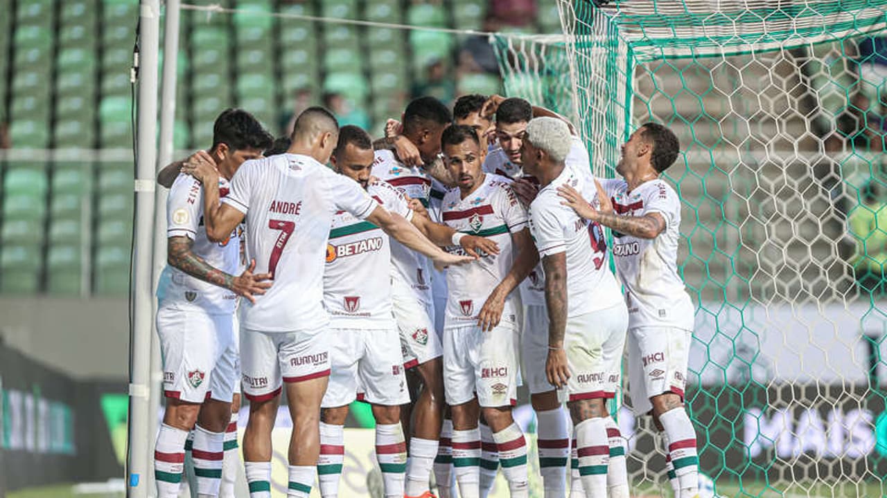 ANÁLISE: Em momentos diferentes, o Fluminense venceu com controle, e a dupla surgiu com novas opções para Diniz.