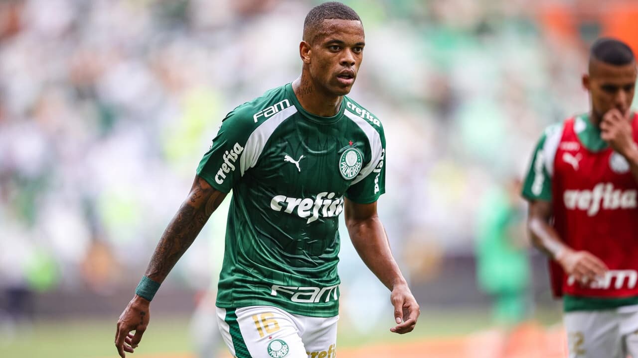 Rafinha provoca Caio Paulista, que se transferiu do São Paulo para o Palmeiras: ``Pulou o muro e foi vice-campeão''