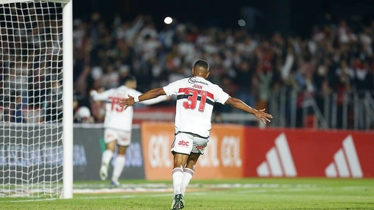 Juan revela conversa com Dorival antes da vitória do São Paulo sobre o Vasco