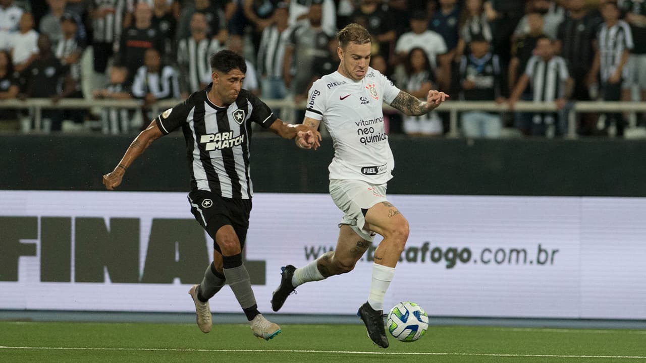 Pressionado, Luxemburgo se responsabilizou pela maior derrota corinthiana no Brasiliarão.