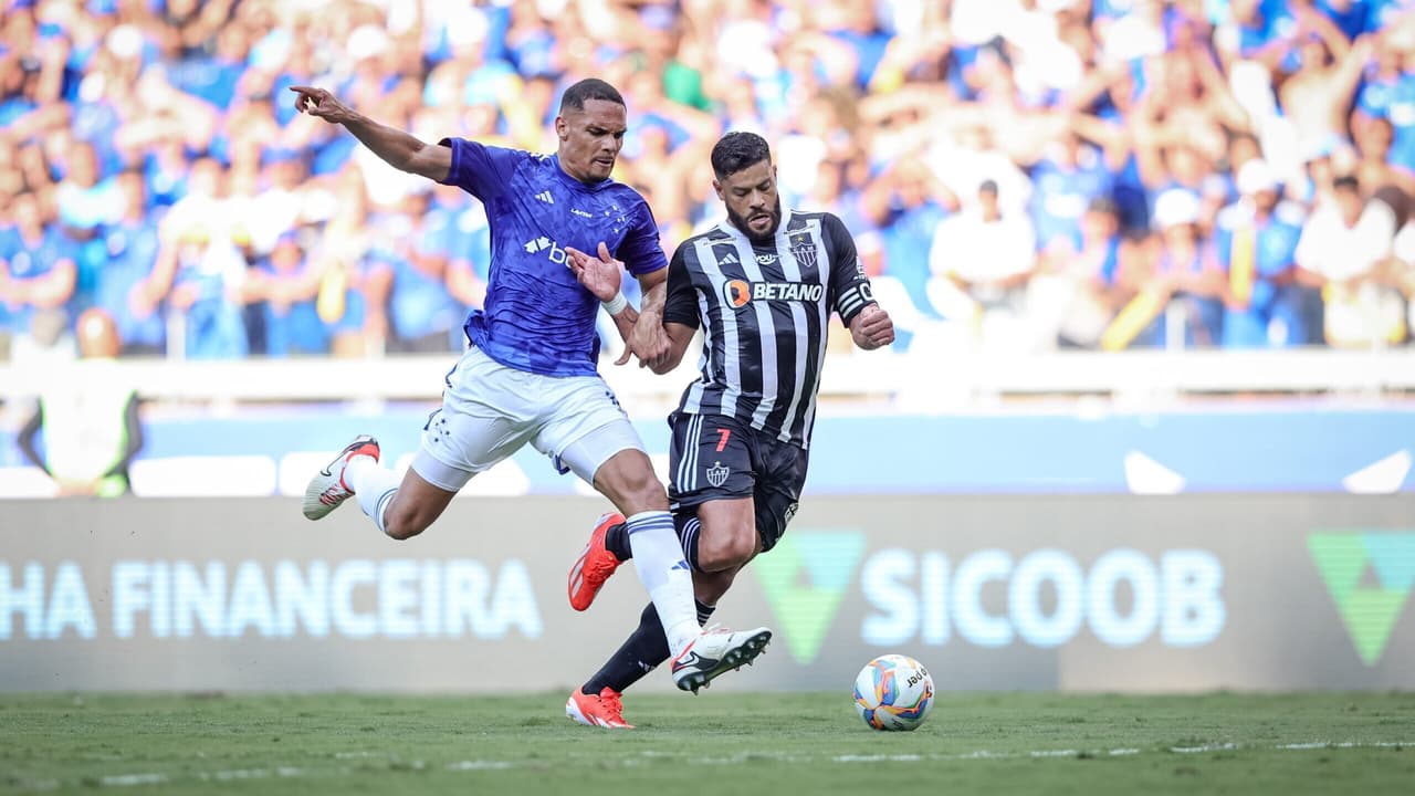 Assista à melhor temporada do Cruzeiro 1 x 3 Atlético-MG, contra o Campeonato Mineiro