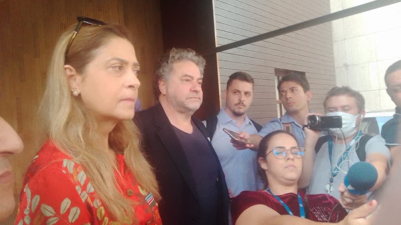 FPF promove encontro entre Leila e Casares para 'cortar atalhos' após confusão entre Palmeiras e São Paulo