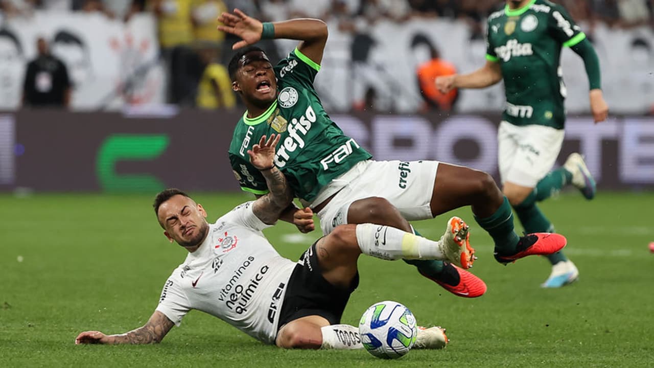 Corinthians x Palmeiras: Como o VAR convenceu Darrenco a descartar Michonne para enfrentar Endrick